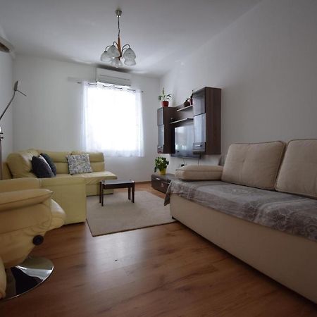 Apartment Adem Koper Extérieur photo