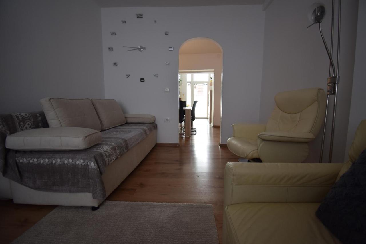 Apartment Adem Koper Extérieur photo