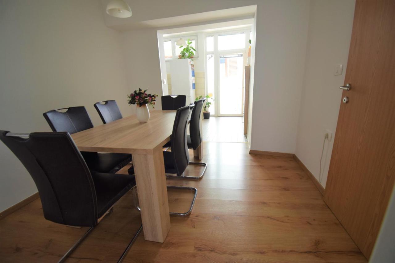Apartment Adem Koper Extérieur photo